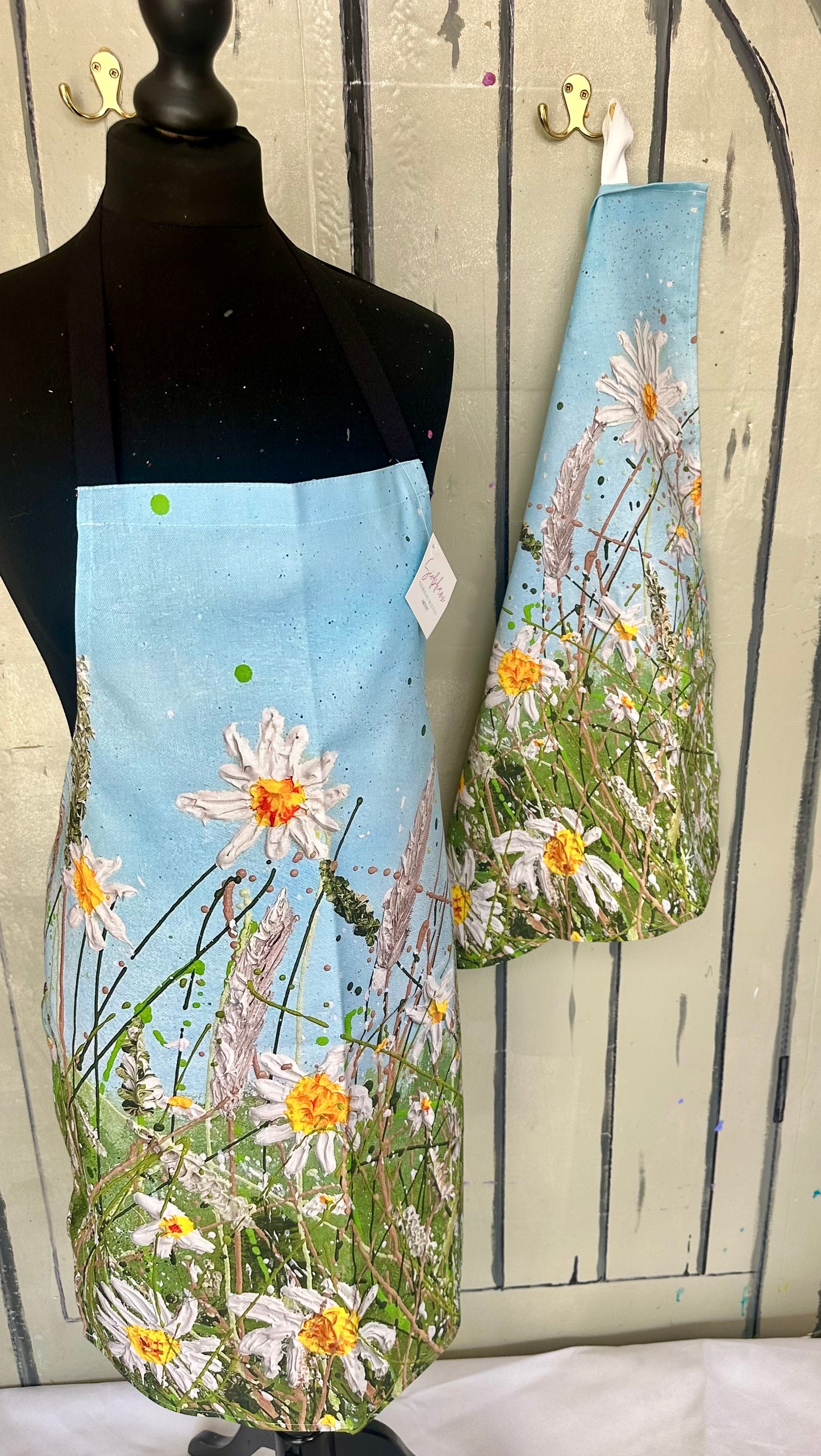 Daisy Meadow Apron